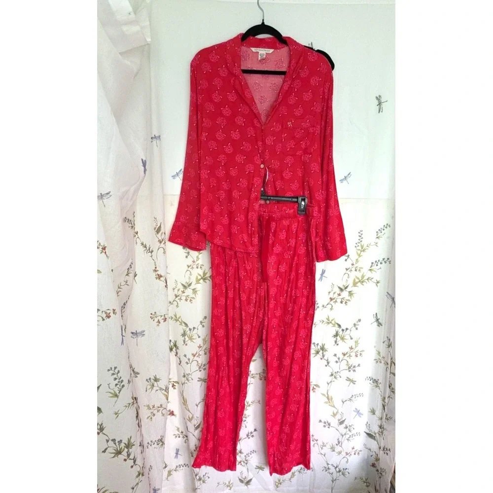 Victoria's Secret Flannel Pajama Set‎ Small Pink Rose Red Pants Long Sleeve